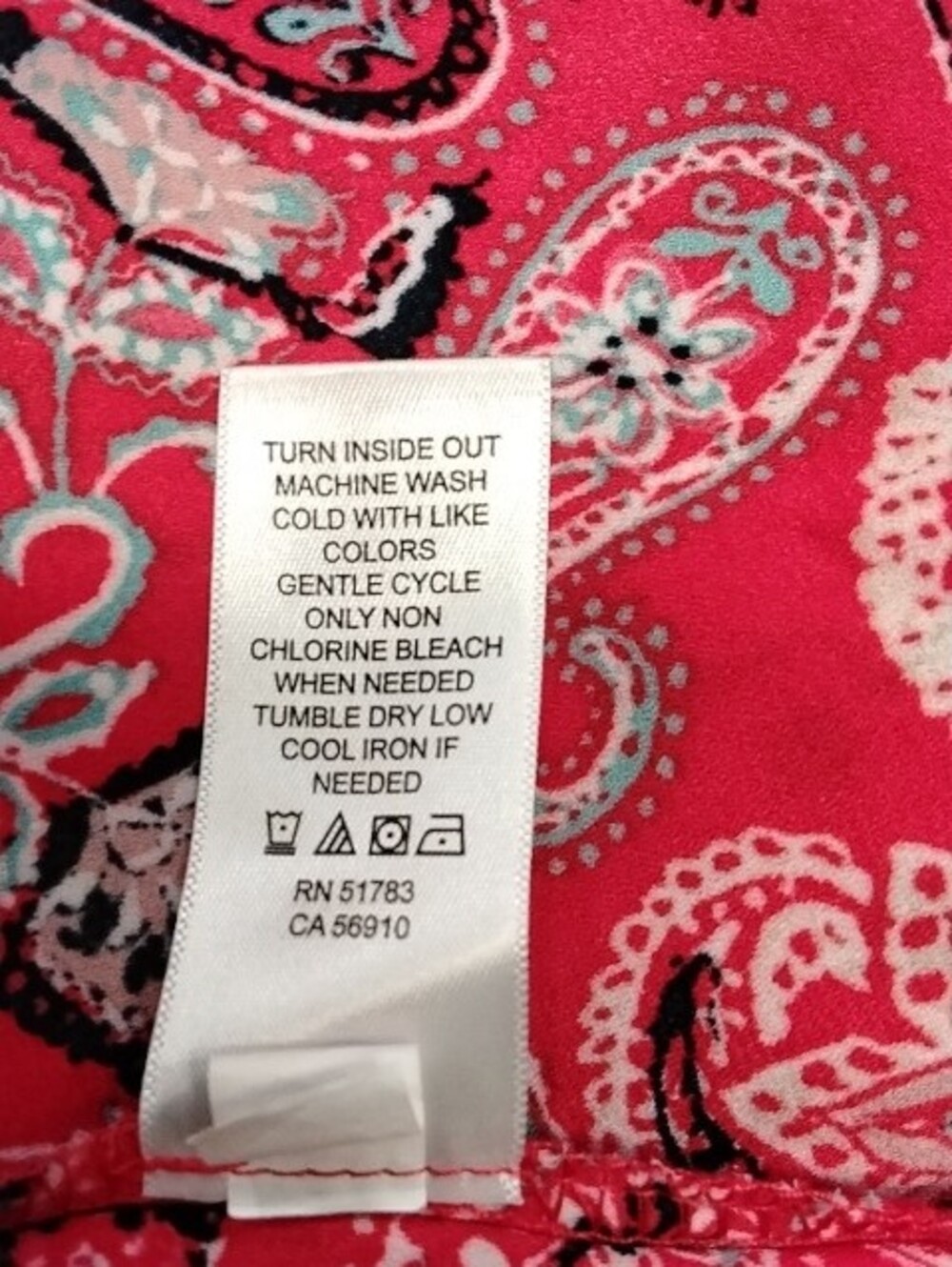 Maurices Red Paisley V-Neck Short Sleeve Top - Picture 6 of 6